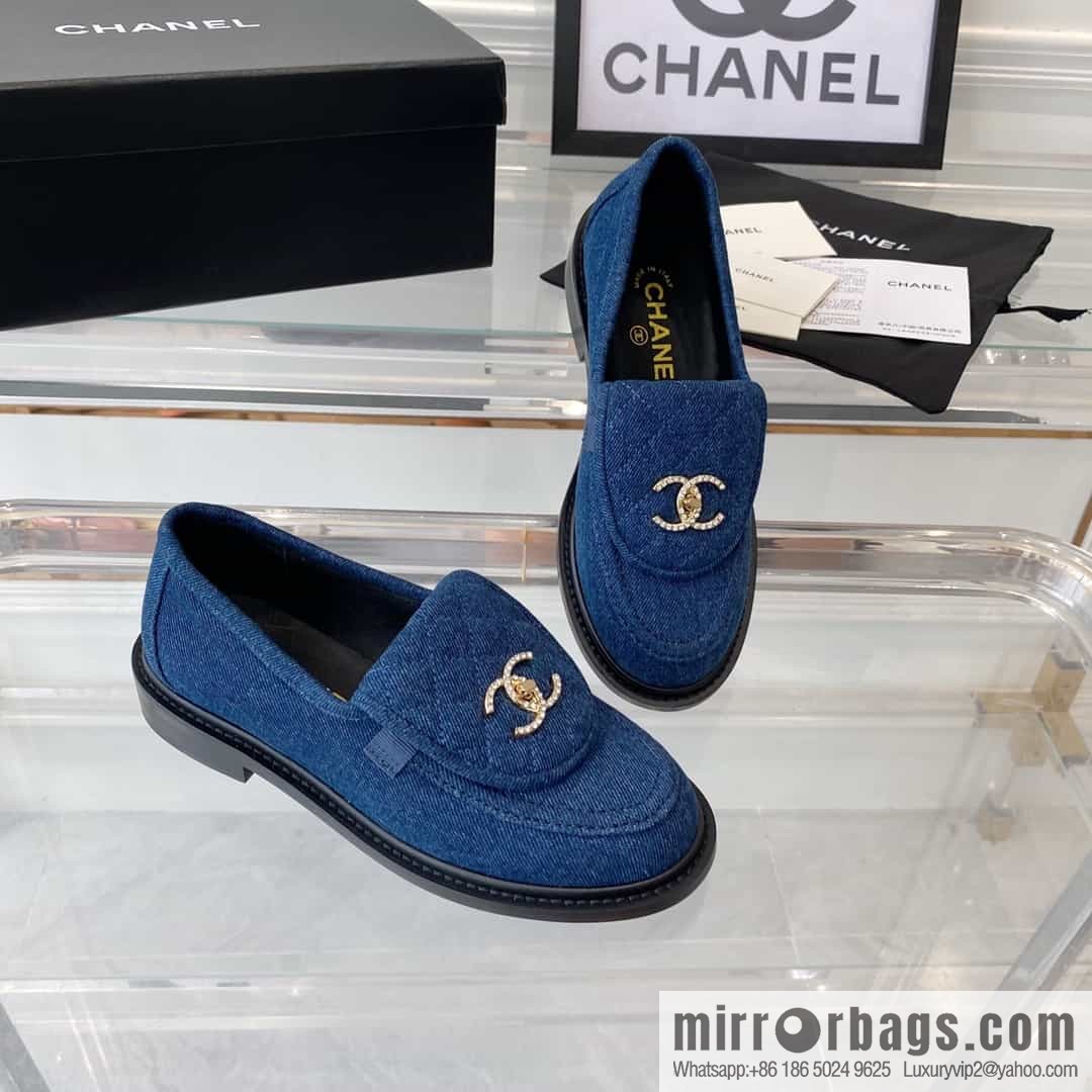 Chanel Chanel imported denim upper sheepskin foot sneakers
