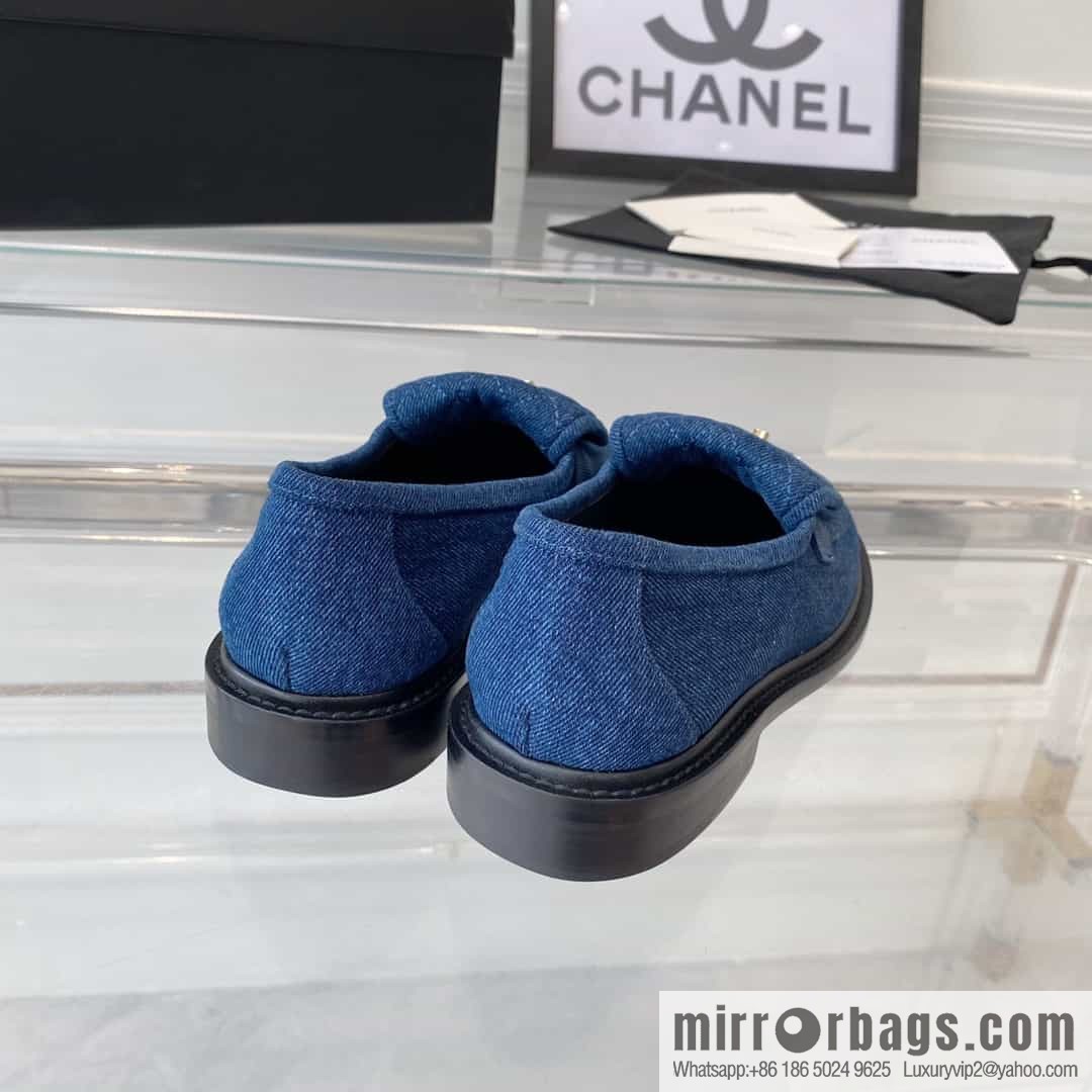Chanel Chanel imported denim upper sheepskin foot sneakers