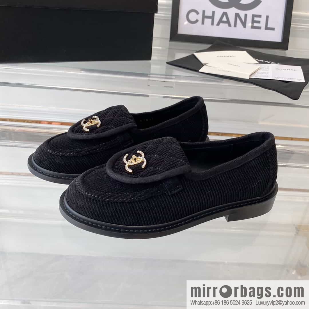 Chanel Chanel imported denim upper sheepskin foot sneakers