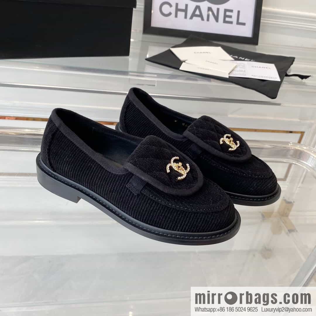 Chanel Chanel imported denim upper sheepskin foot sneakers