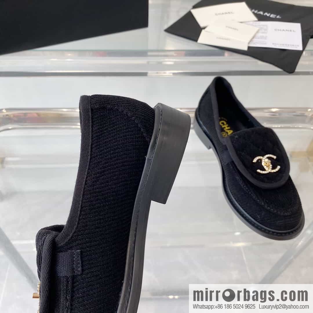 Chanel Chanel imported denim upper sheepskin foot sneakers