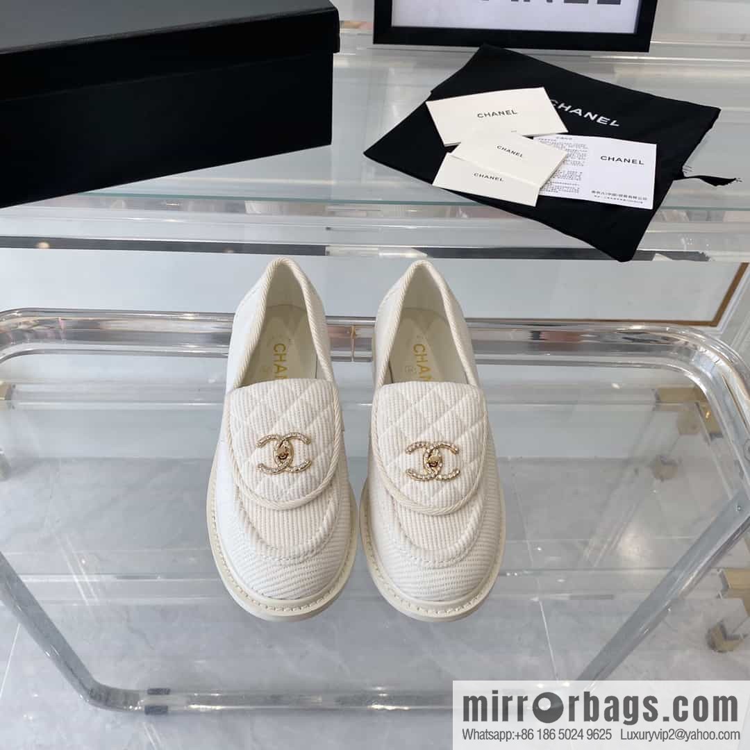 Chanel Chanel imported denim upper sheepskin foot sneakers