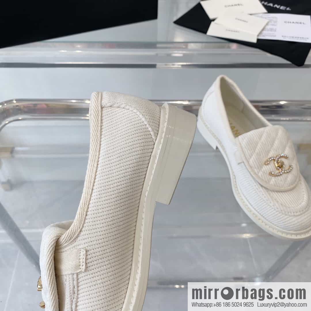 Chanel Chanel imported denim upper sheepskin foot sneakers