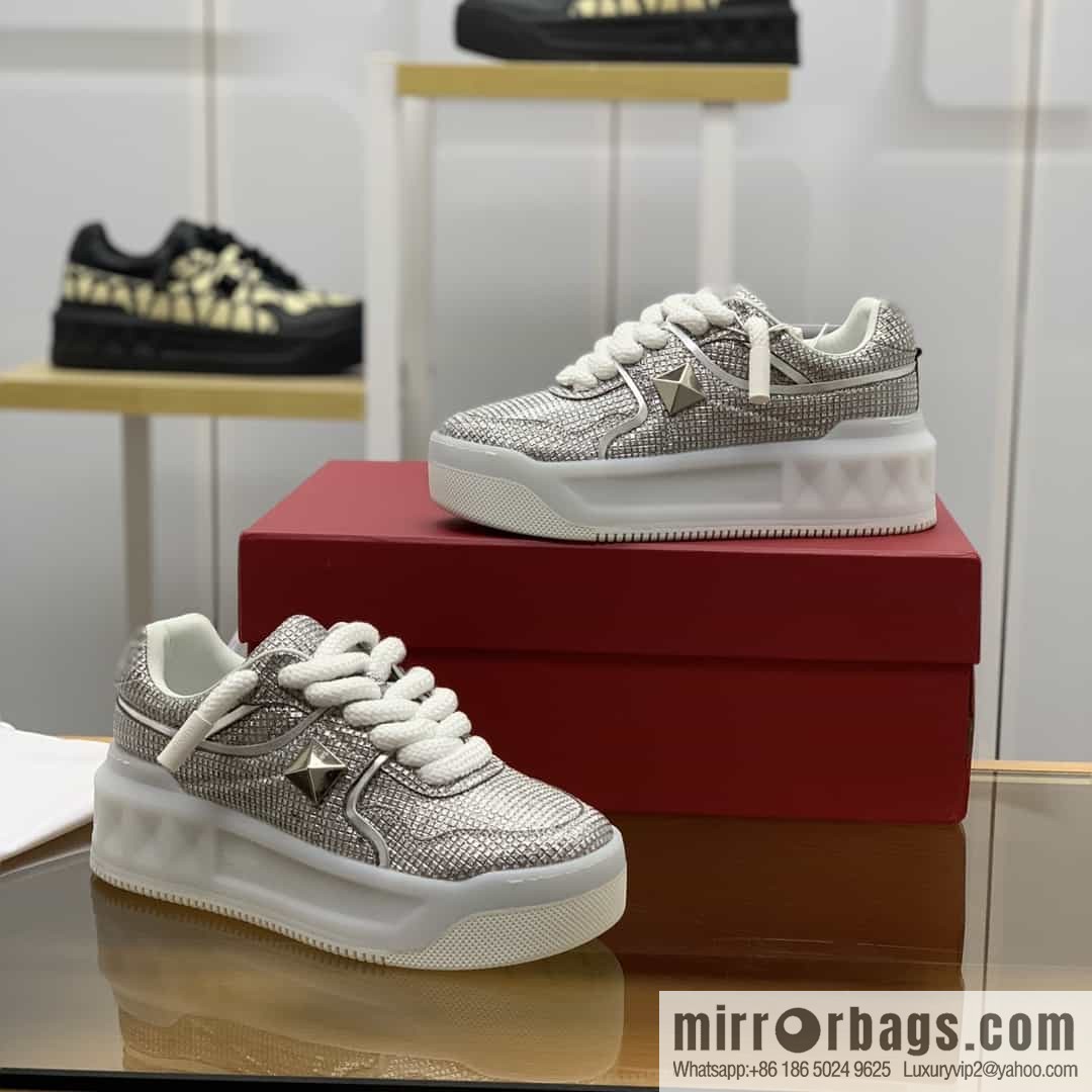 Ferragamo Ferragamo, made of sheepskin, semi-matte craftsmanship women's low-top casual sneakers