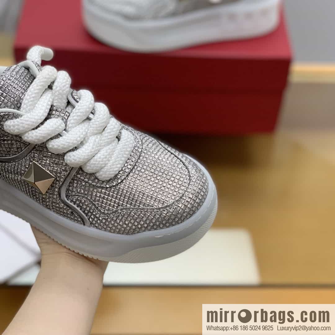 Ferragamo Ferragamo, made of sheepskin, semi-matte craftsmanship women's low-top casual sneakers