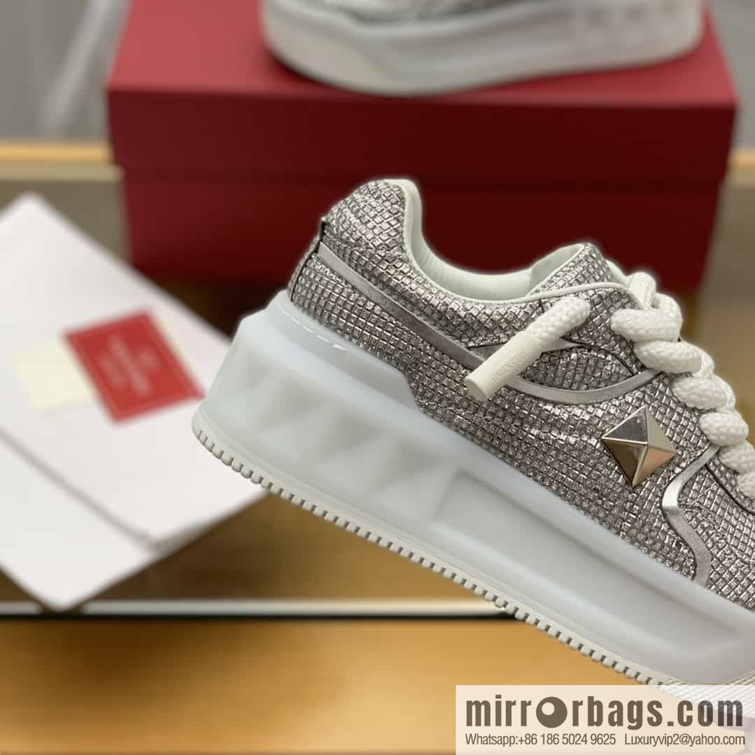 Ferragamo Ferragamo, made of sheepskin, semi-matte craftsmanship women's low-top casual sneakers