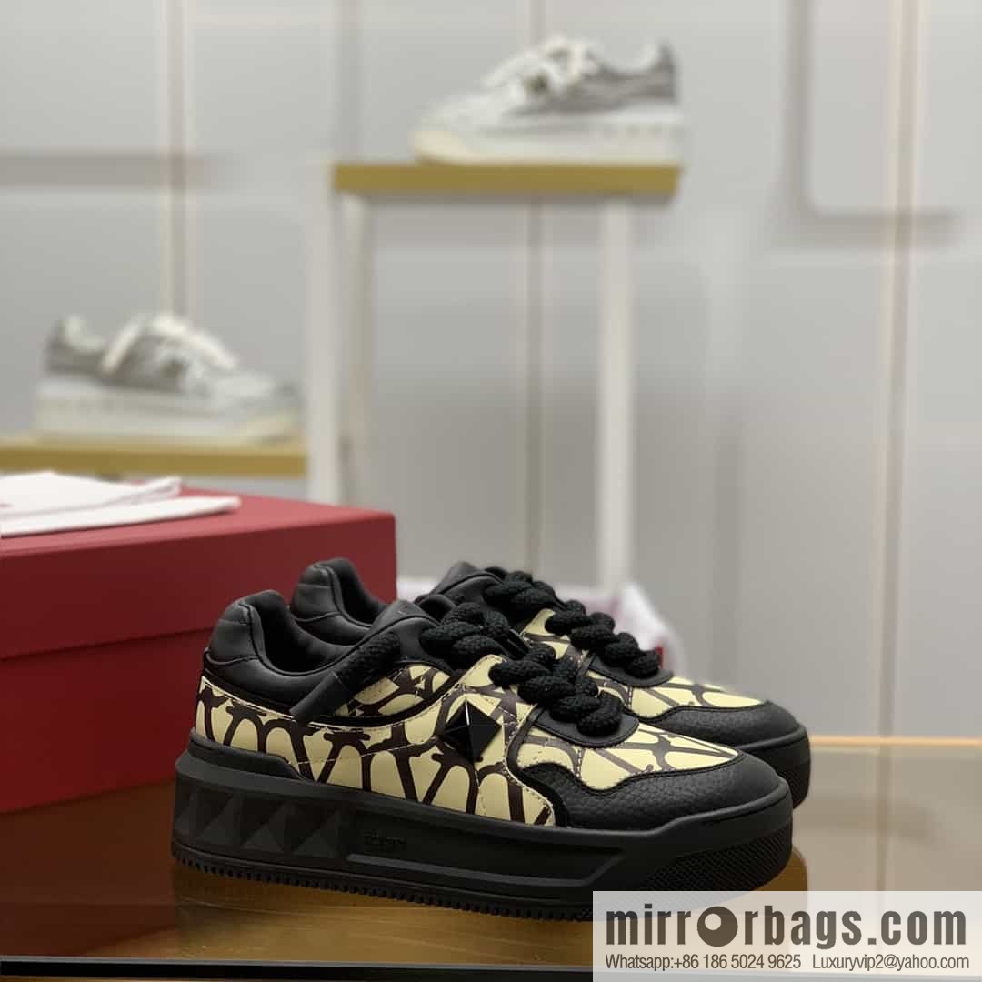 Ferragamo in sheepskin semi-matte His & Hers low-top sneakers