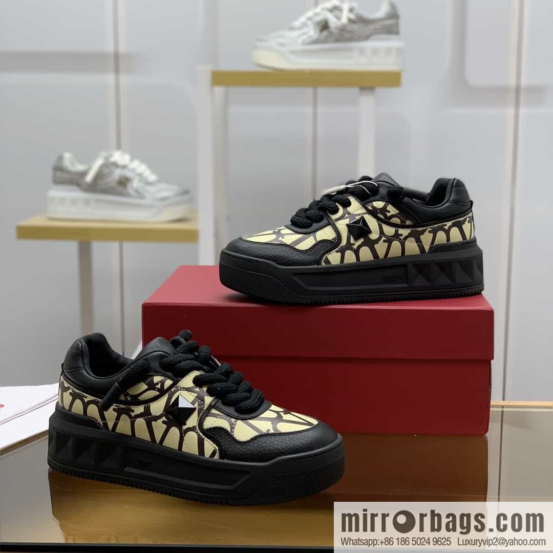 Ferragamo in sheepskin semi-matte His & Hers low-top sneakers