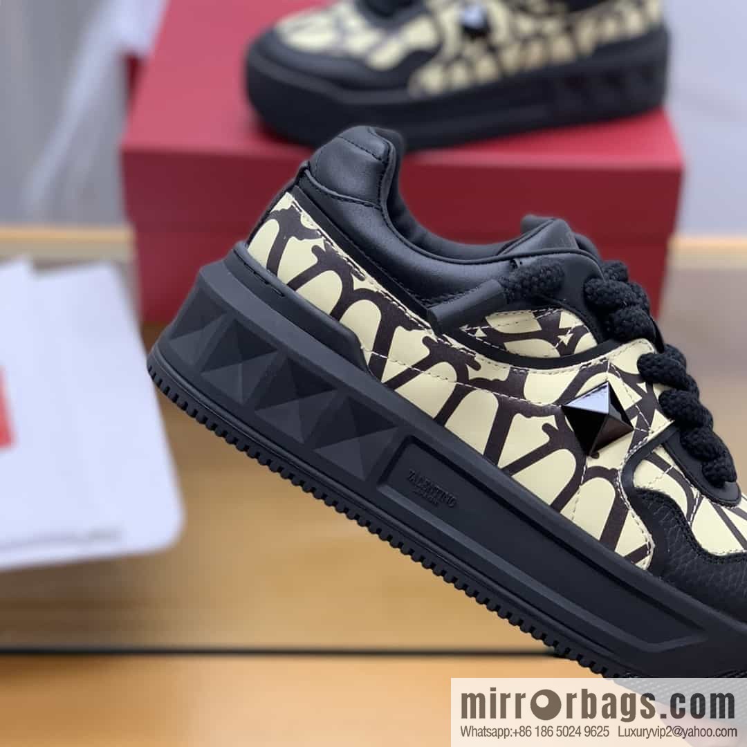 Ferragamo in sheepskin semi-matte His & Hers low-top sneakers