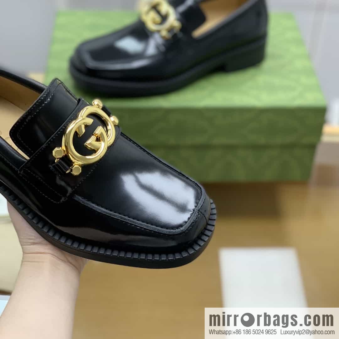 Gucci Gucci uses black smooth cow leather (fabric) carefully made men's loafers
