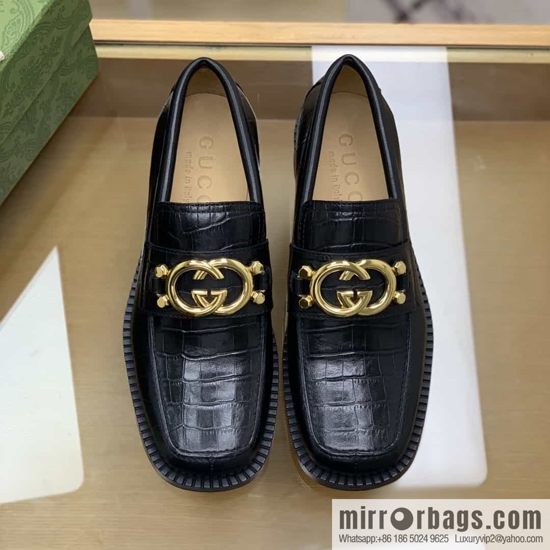 Gucci Gucci uses black smooth cow leather (fabric) carefully made men's loafers