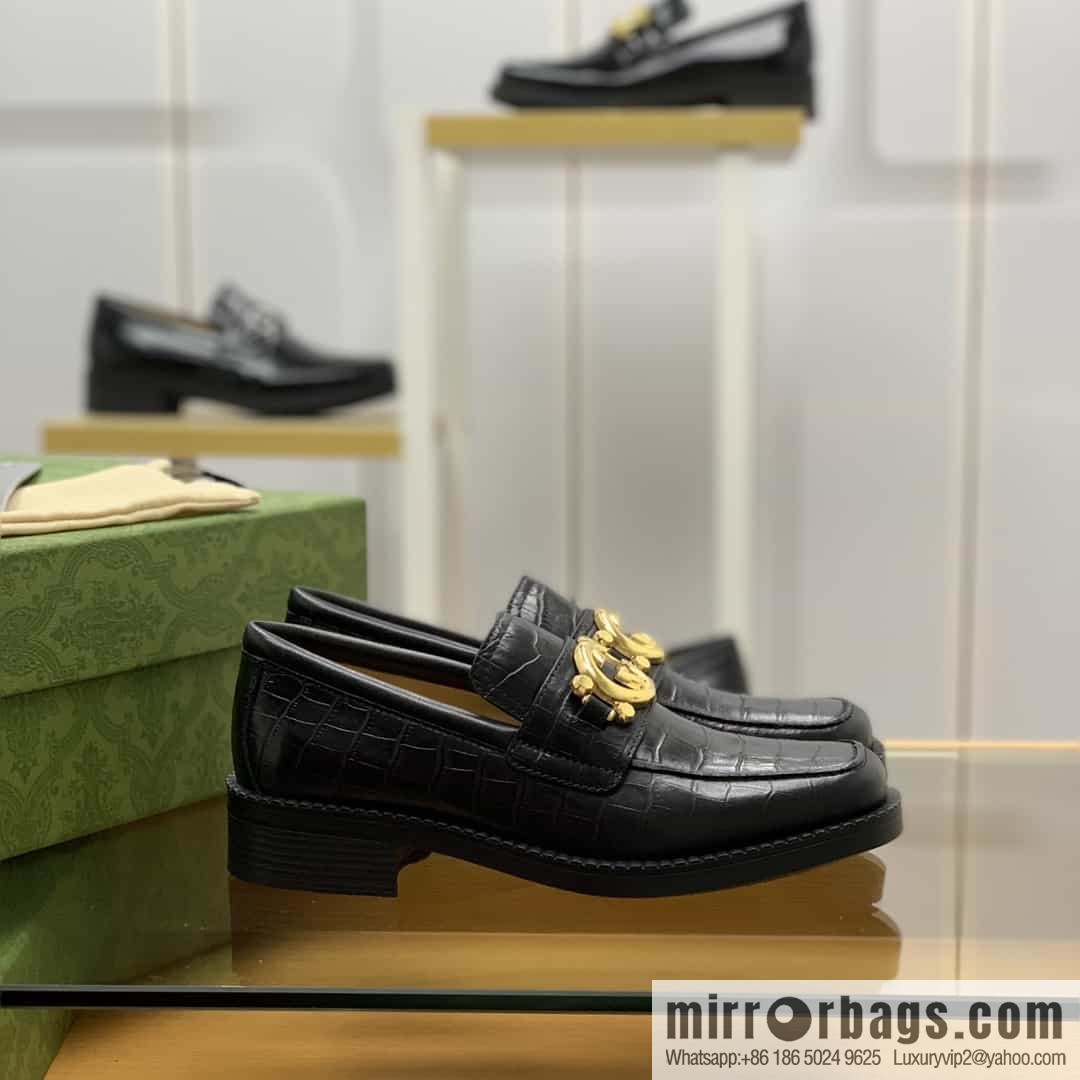 Gucci Gucci uses black smooth cow leather (fabric) carefully made men's loafers