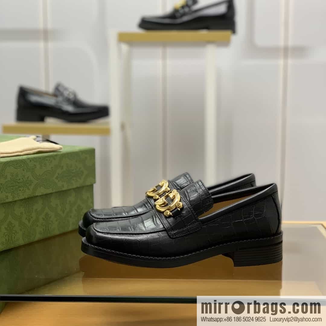 Gucci Gucci uses black smooth cow leather (fabric) carefully made men's loafers