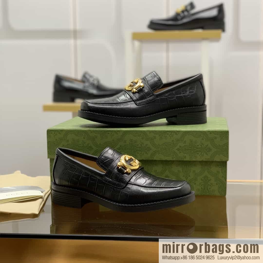 Gucci Gucci uses black smooth cow leather (fabric) carefully made men's loafers