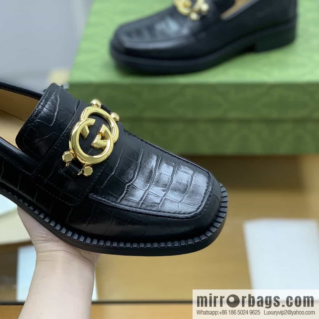 Gucci Gucci uses black smooth cow leather (fabric) carefully made men's loafers