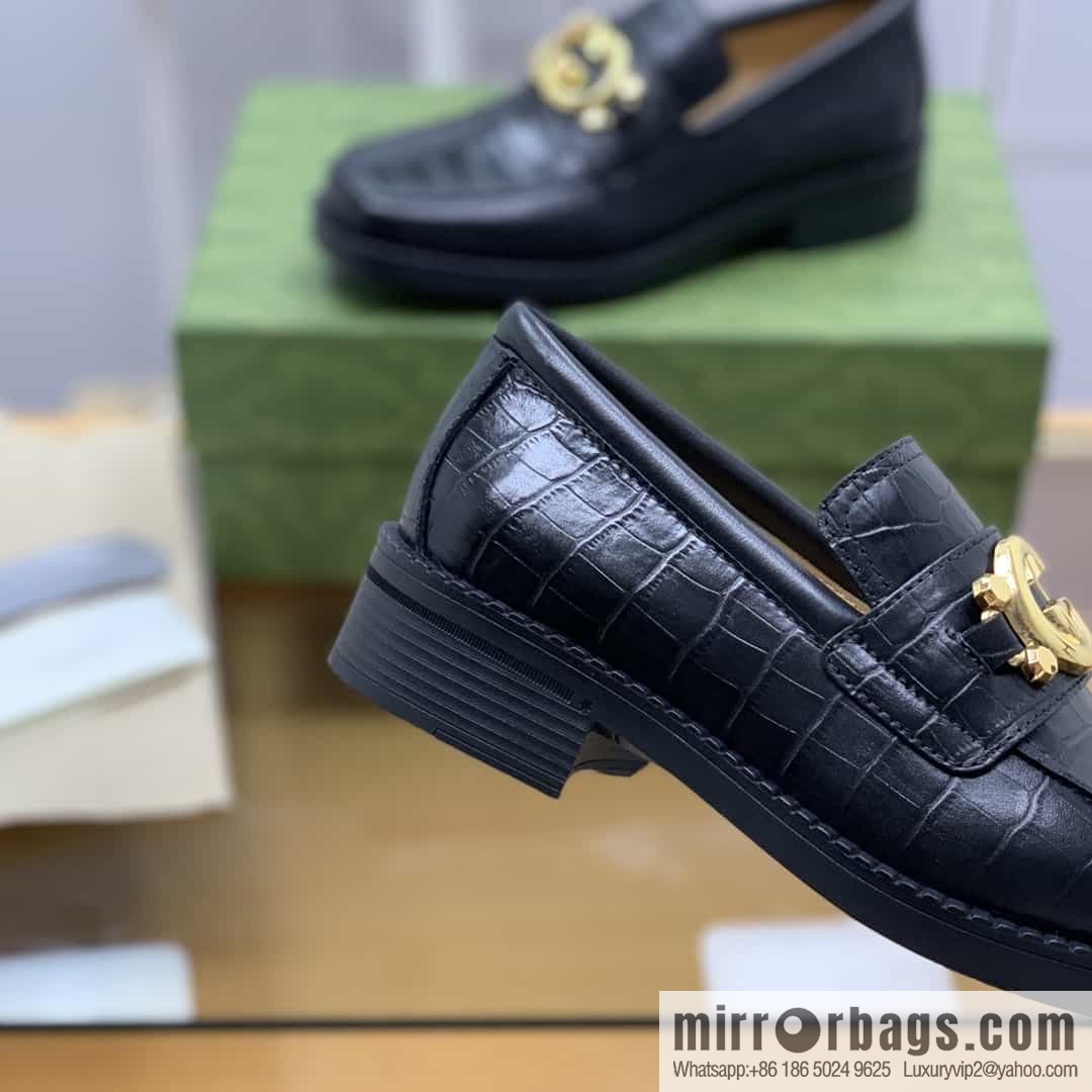 Gucci Gucci uses black smooth cow leather (fabric) carefully made men's loafers