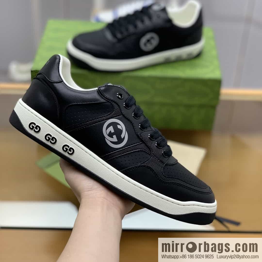Gucci Gucci uses color matching leather and integrates iconic elements into men's casual shoes