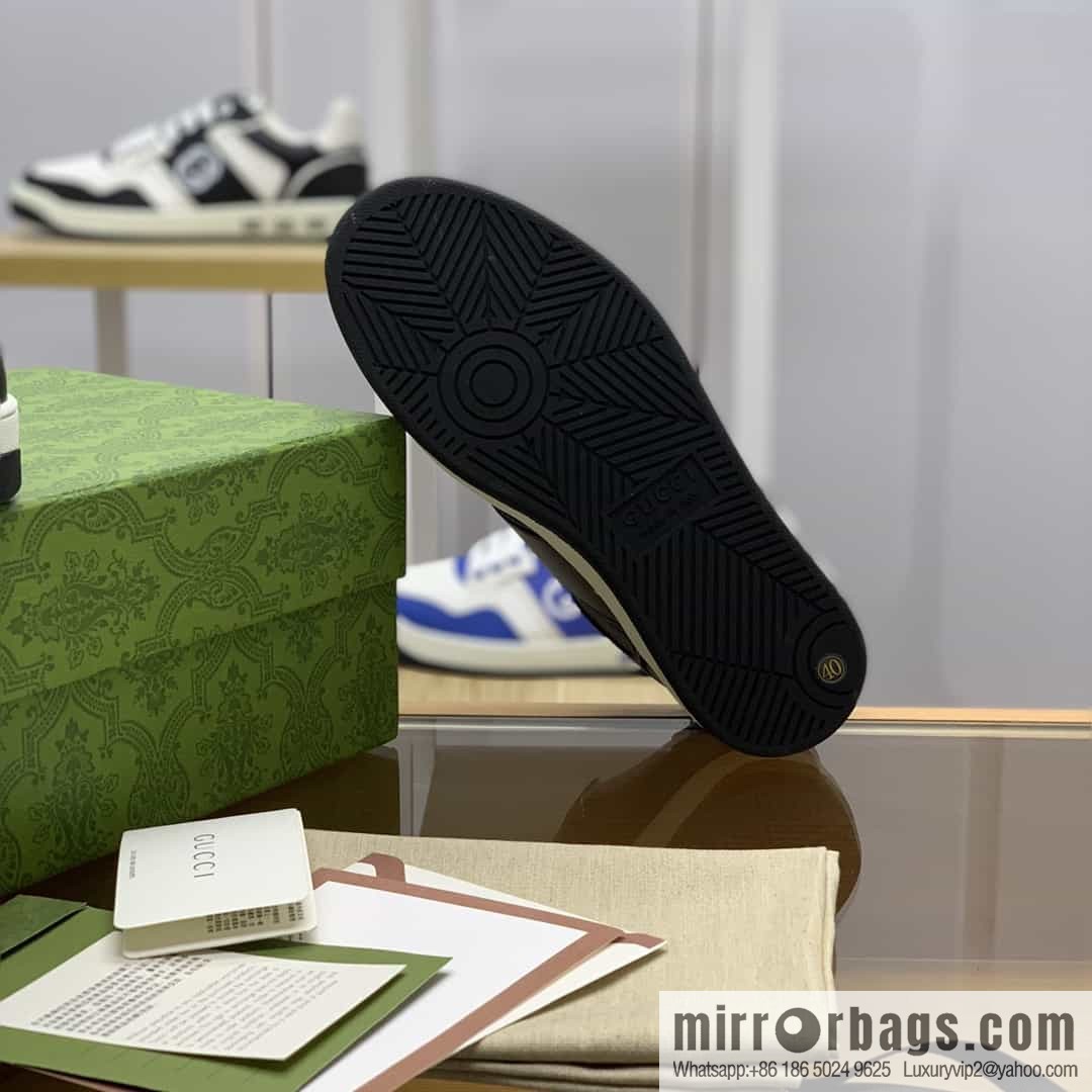 Gucci Gucci uses color matching leather and integrates iconic elements into men's casual shoes