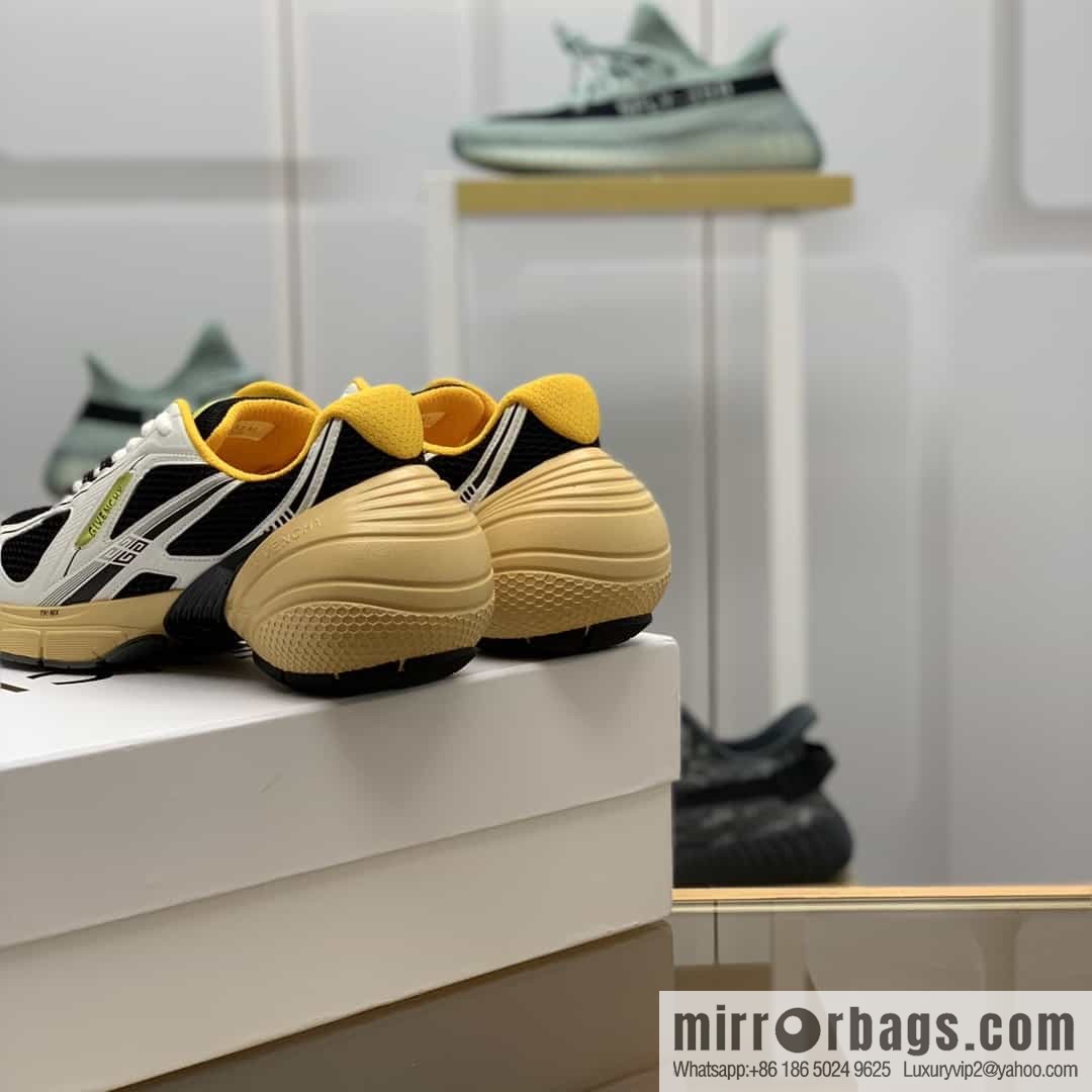 Givenchy, men's lace-up sneakers made of technologically knitted fabrics, synthetic leather and rubber