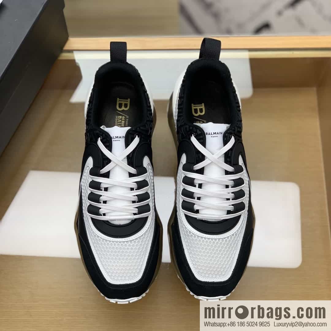 Givenchy Givenchy, made of calfskin ➕ polyester waterproof fabric ➕ velvet leather three materials patchwork men's casual sneakers