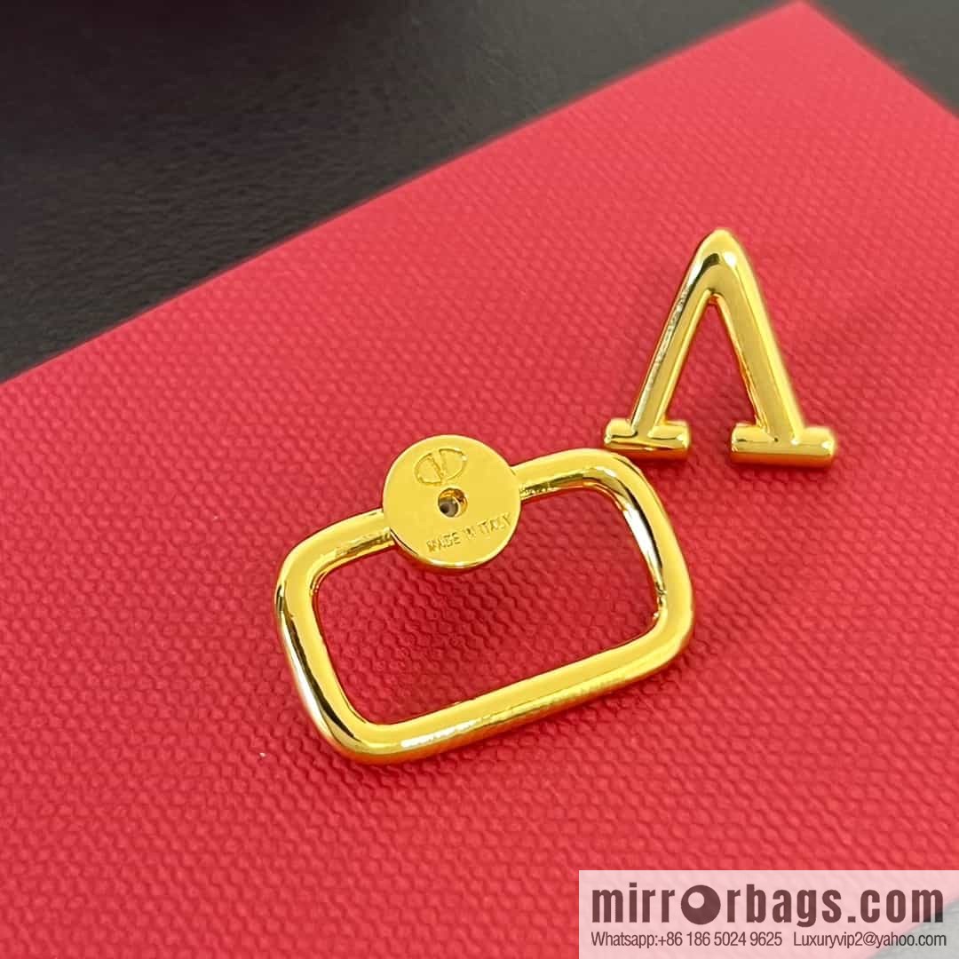 New ☑️ Valentino V gold stud earrings