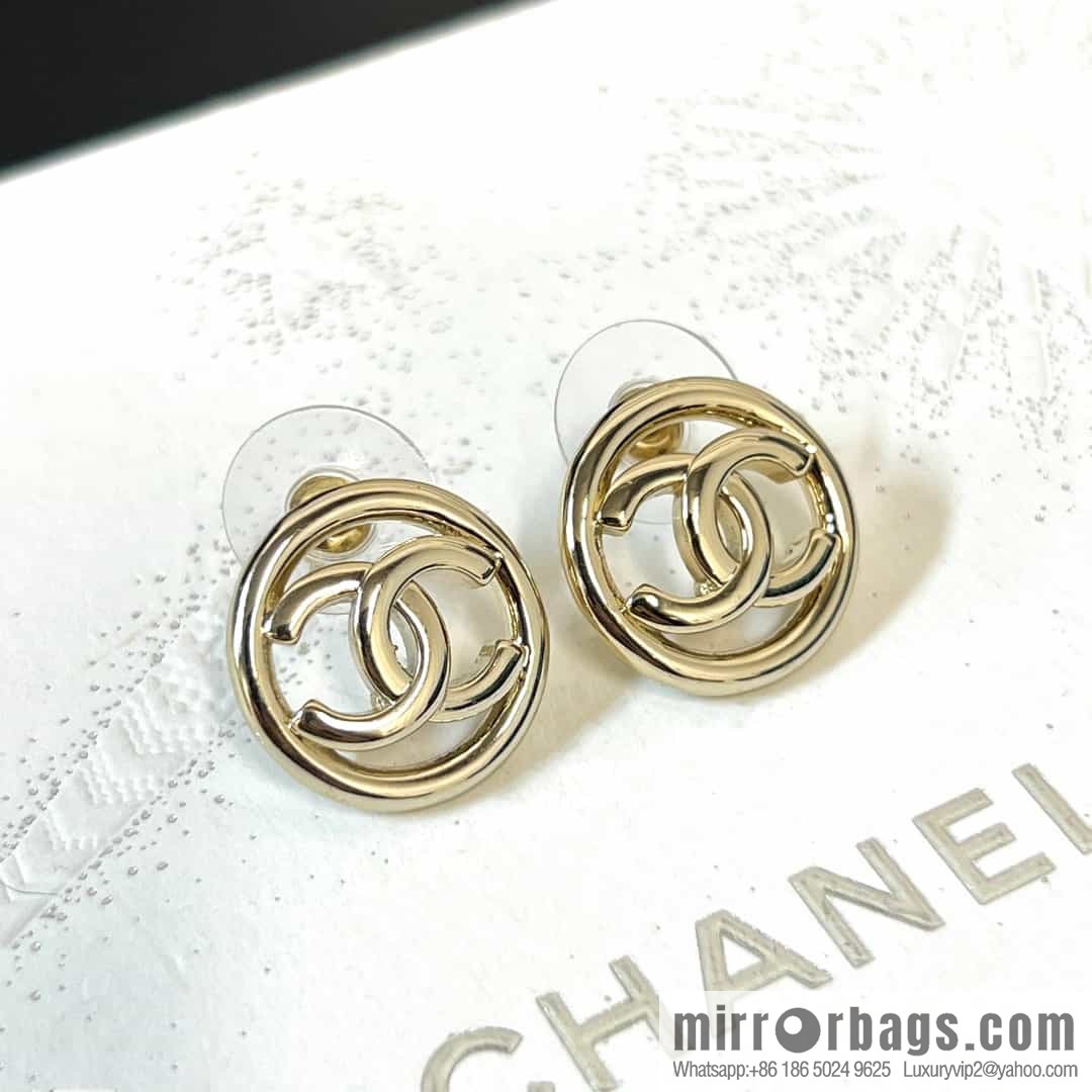 New ☑️ Chanel c1 double c gold round hollow stud earrings