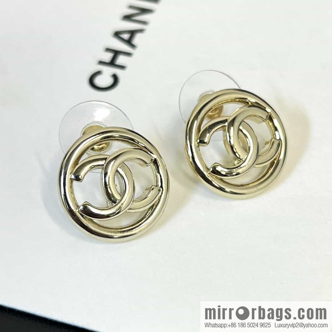 New ☑️ Chanel c1 double c gold round hollow stud earrings