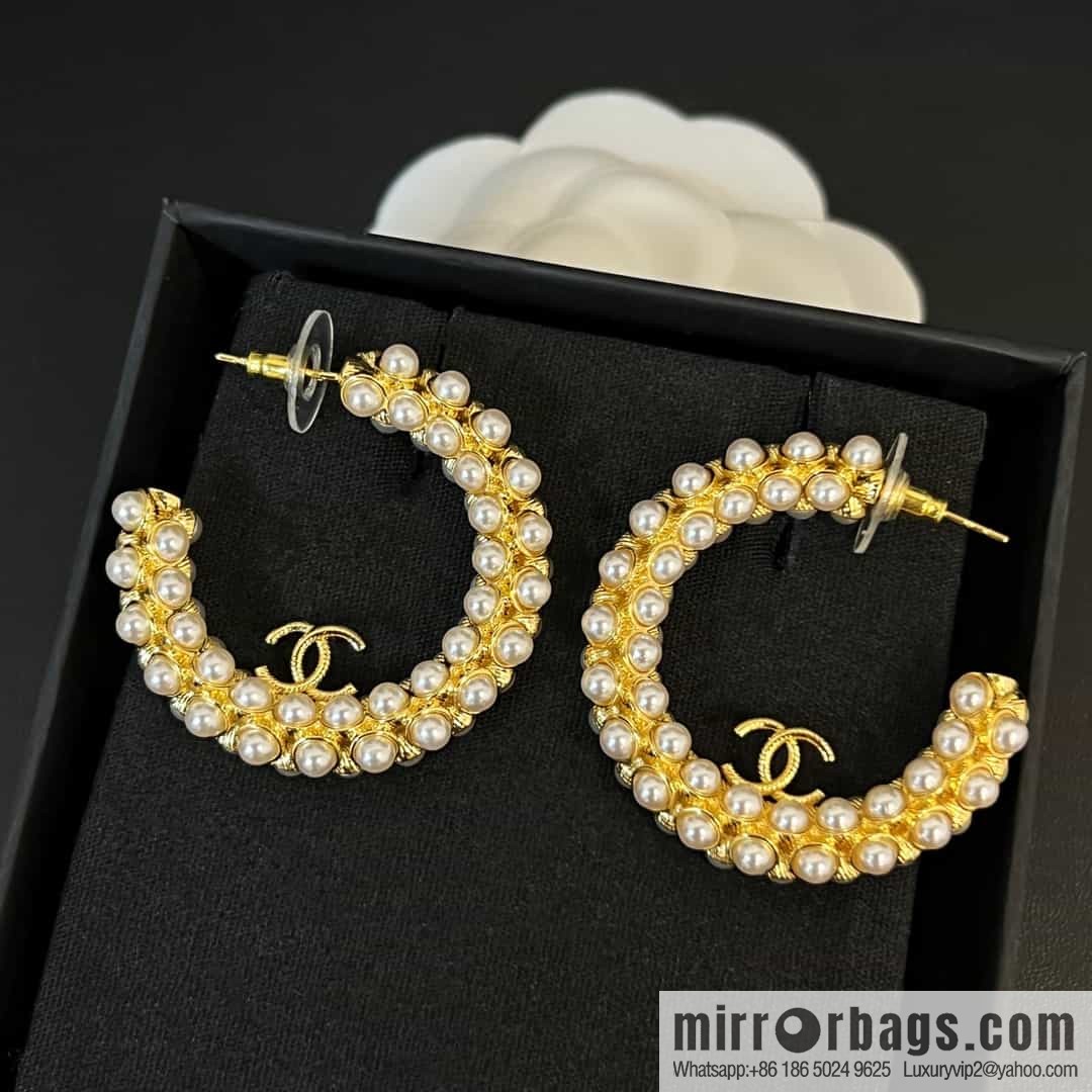 New ☑️ Chanel semi-round double c pearl stud earrings