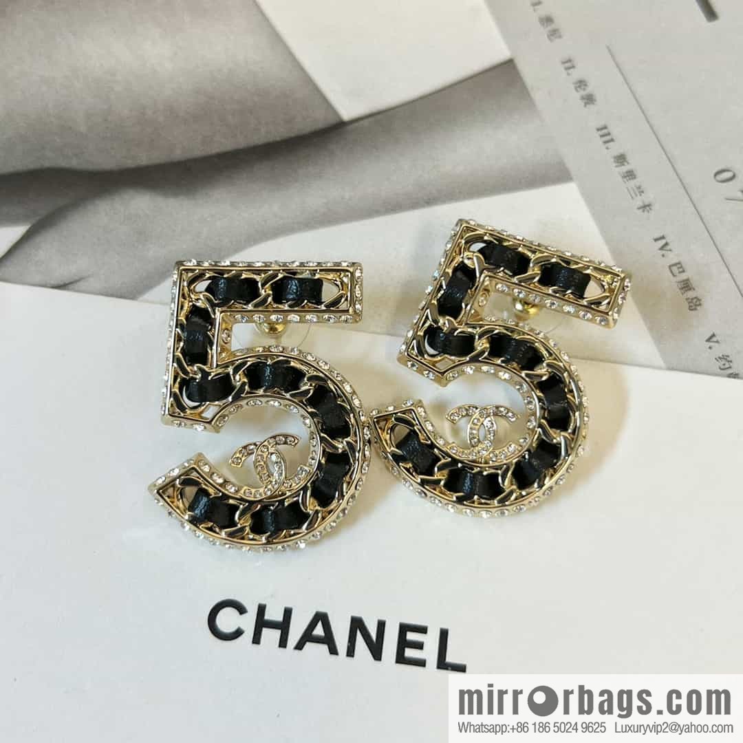 New ☑️ CHANEL CHANEL c1 double c black leather 5 word five stud earrings