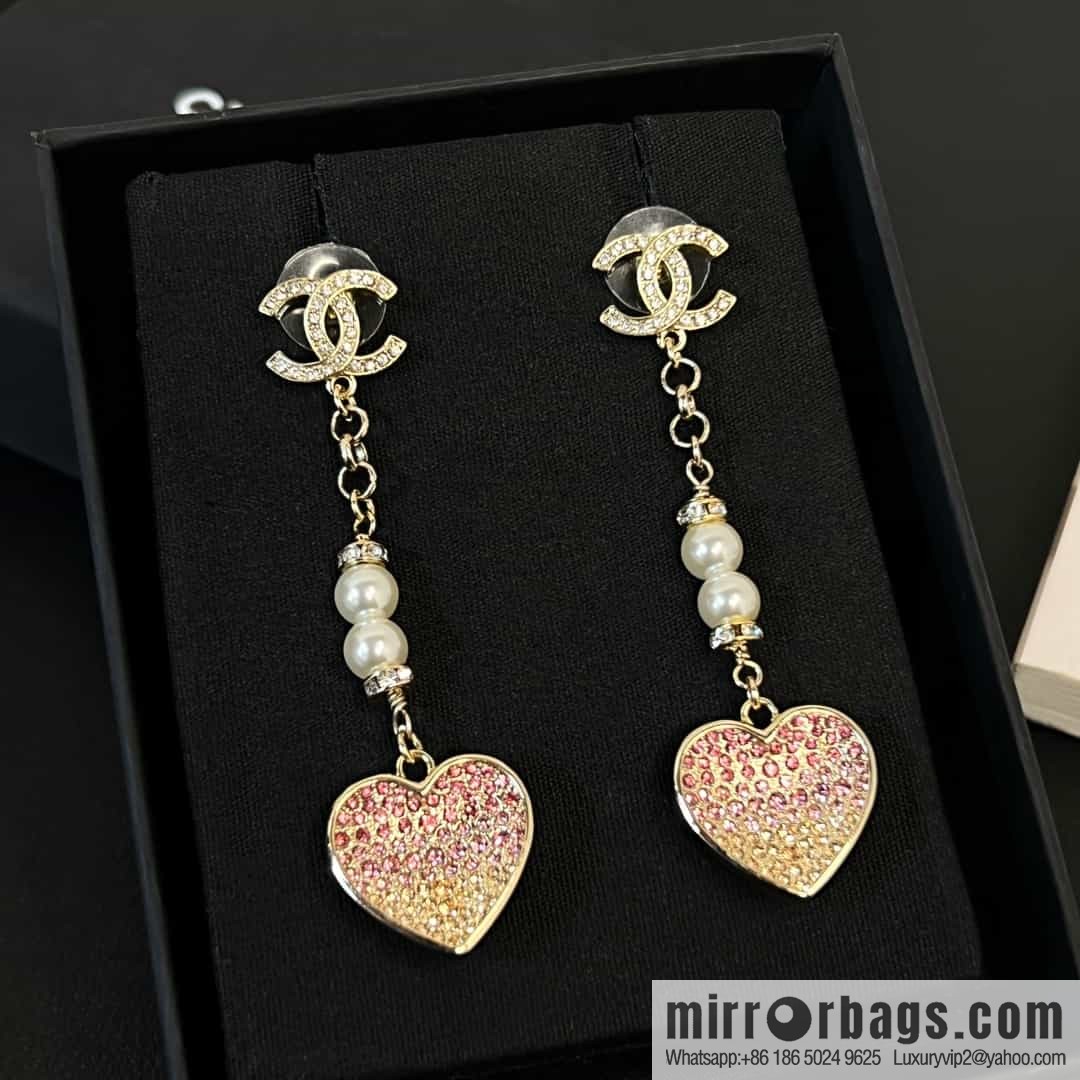 New ☑️ Chanel double c peach heart love stud earrings
