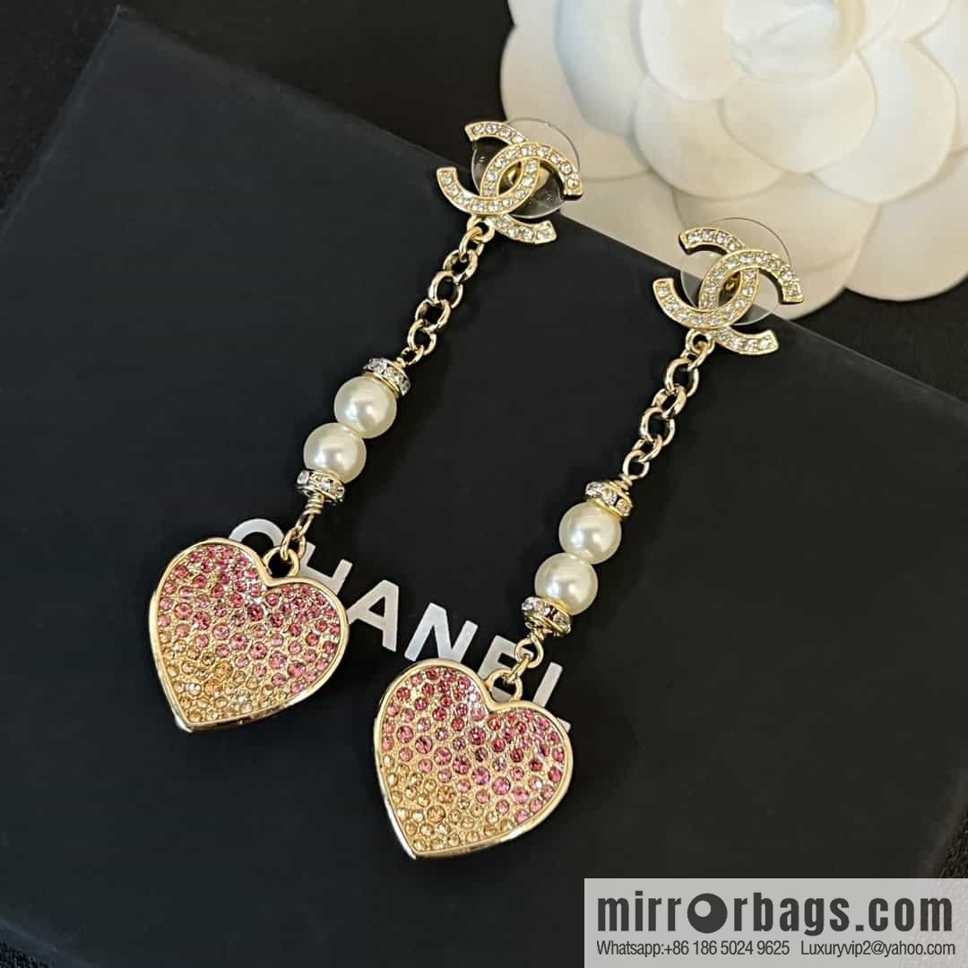 New ☑️ Chanel double c peach heart love stud earrings