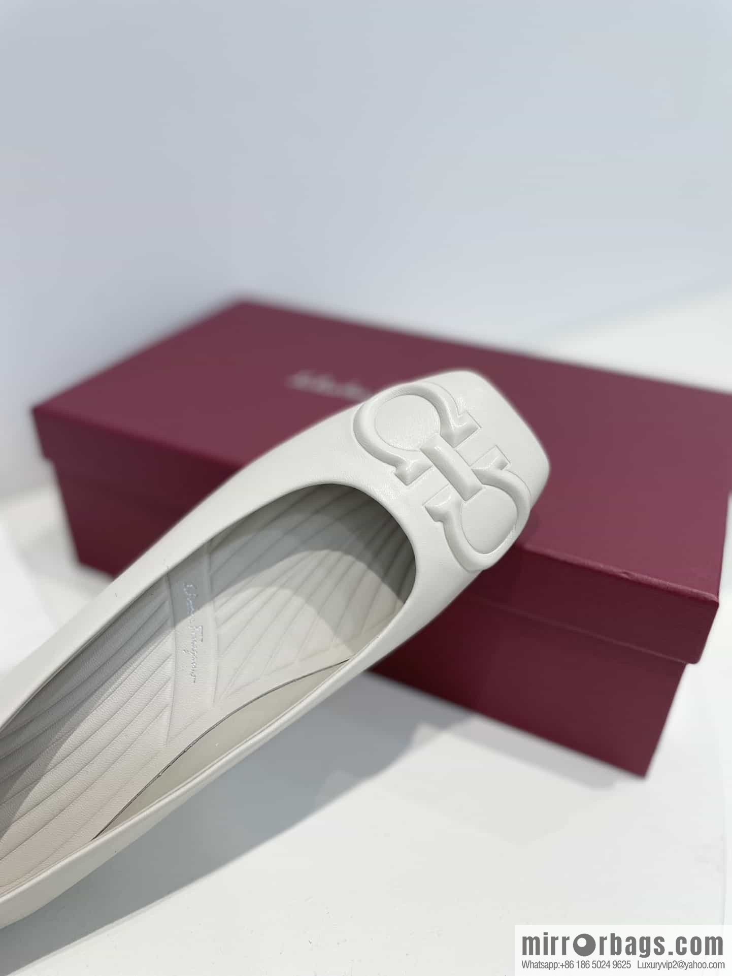 SF ✔️ 2022Salvatore Ferragamo ✔️ New! Ferragamo GANCINI Ballet flats