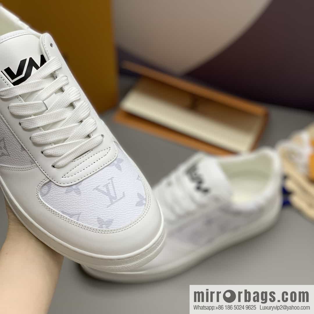 LV/Louis Vuitton men's casual shoes with leather patchwork
