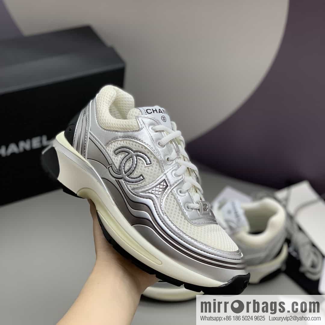 Chanel Chanel metal leather patchwork mesh Xiaoxiang women's sports and leisure shoes