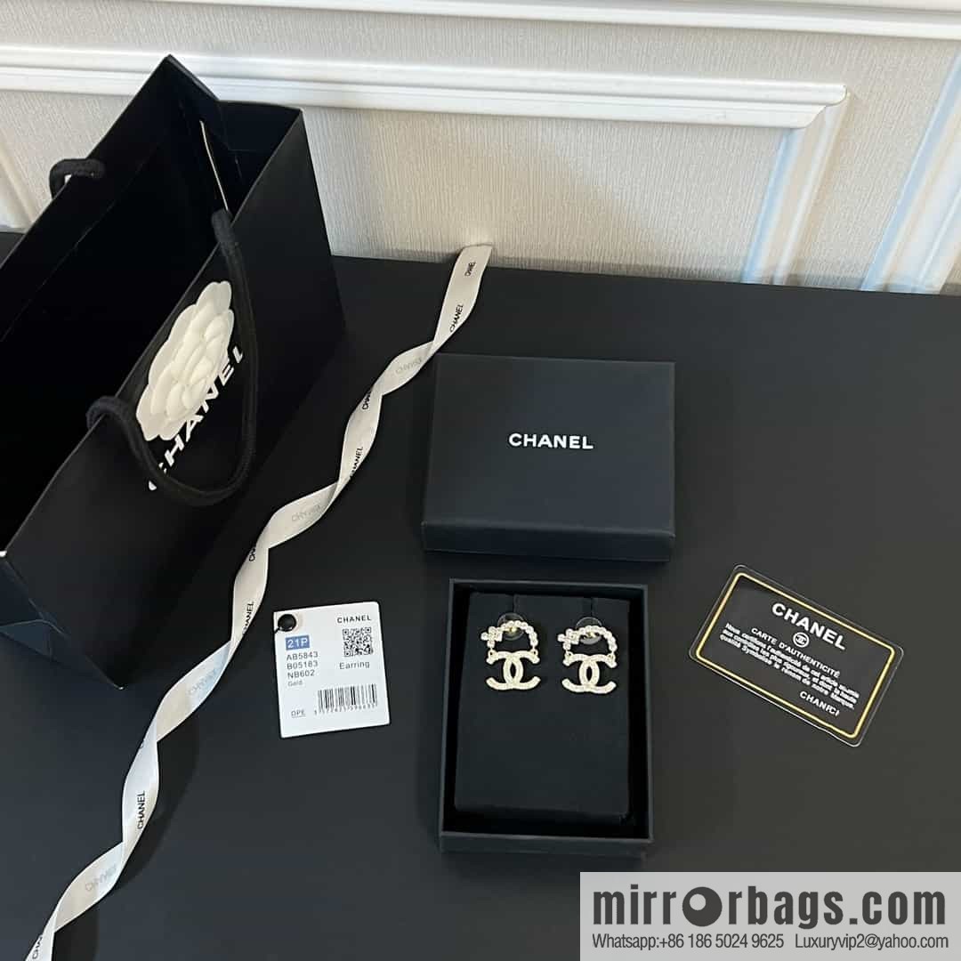 New ☑️ chanel c2 double c gold flower stud earrings