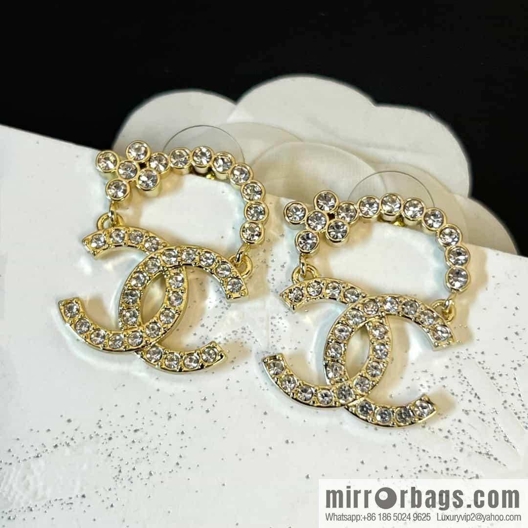 New ☑️ chanel c2 double c gold flower stud earrings