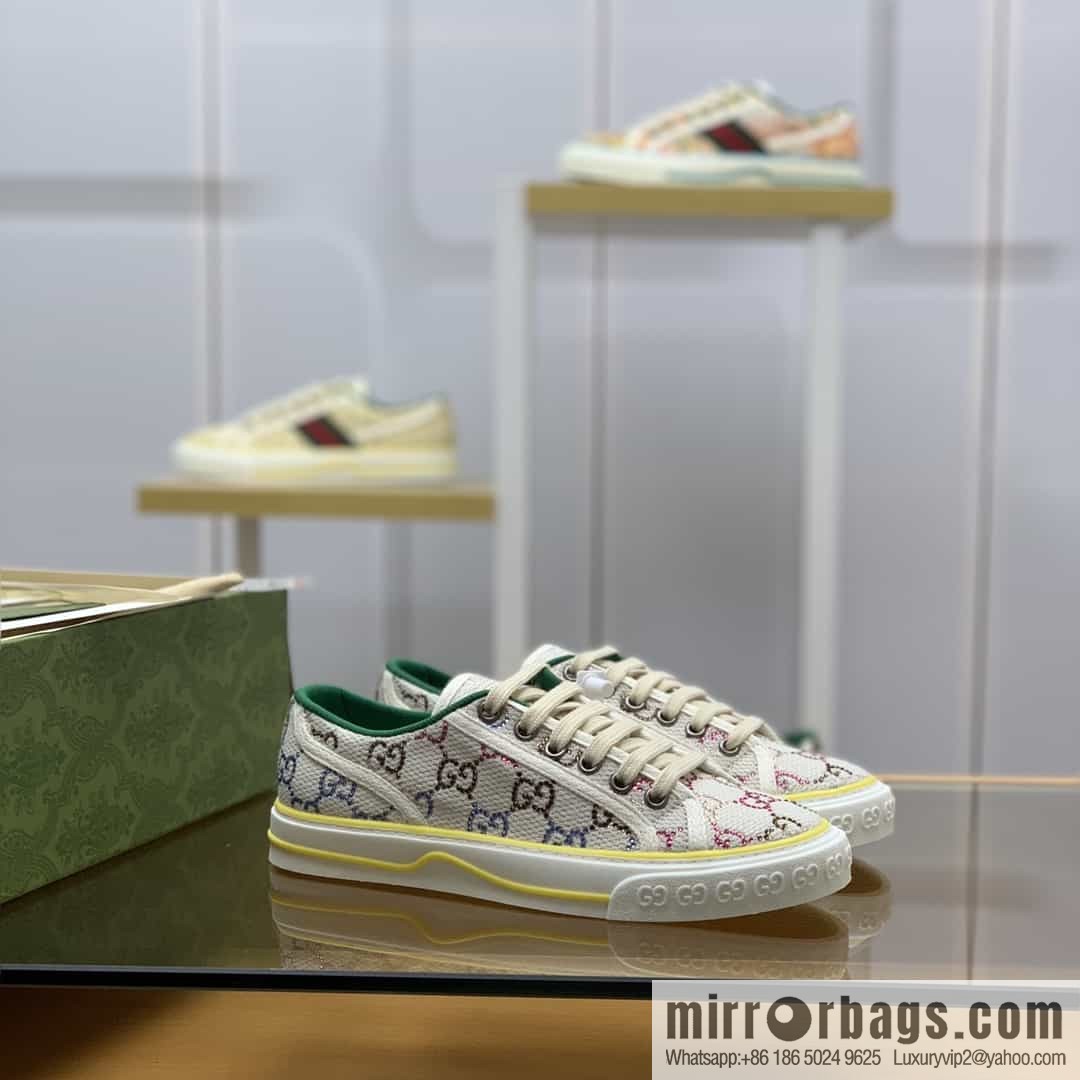 Gucci Gucci uses beige and light purple super double G canvas G home 1977 women's canvas shoes