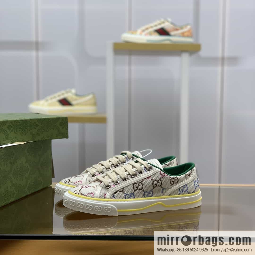 Gucci Gucci uses beige and light purple super double G canvas G home 1977 women's canvas shoes