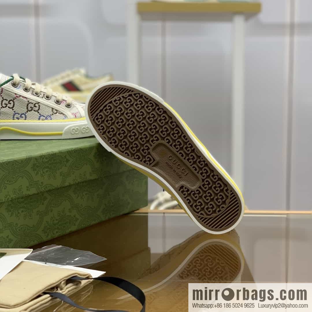Gucci Gucci uses beige and light purple super double G canvas G home 1977 women's canvas shoes