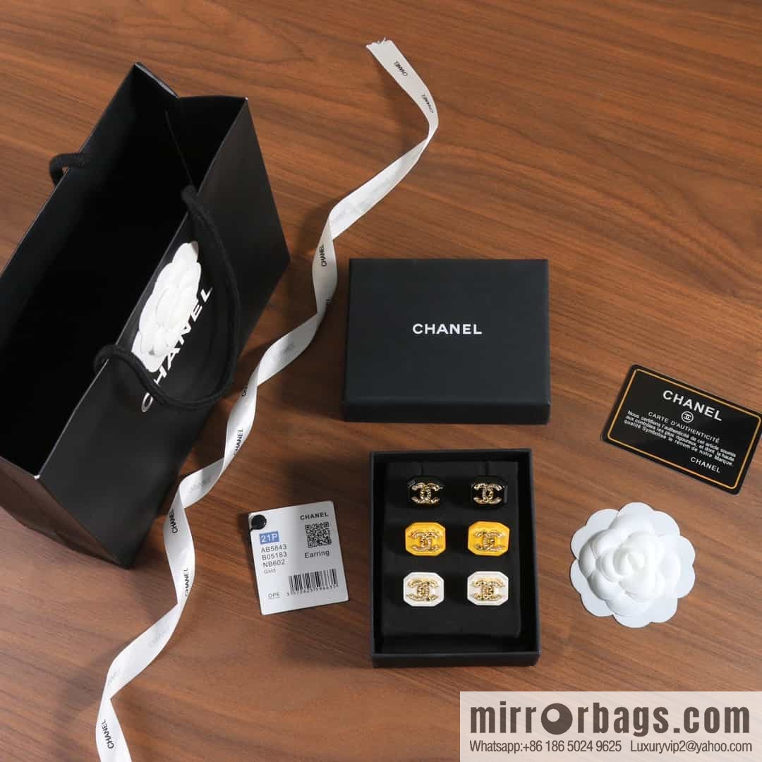 New ☑️ Chanel C1 double c octagonal acrylic stud earrings
