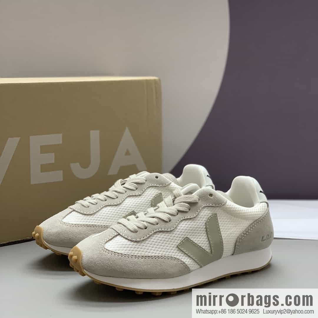 VEJA His & Hers Vintage Forrest Gump Shoes