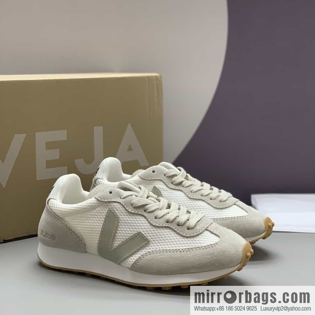 VEJA His & Hers Vintage Forrest Gump Shoes