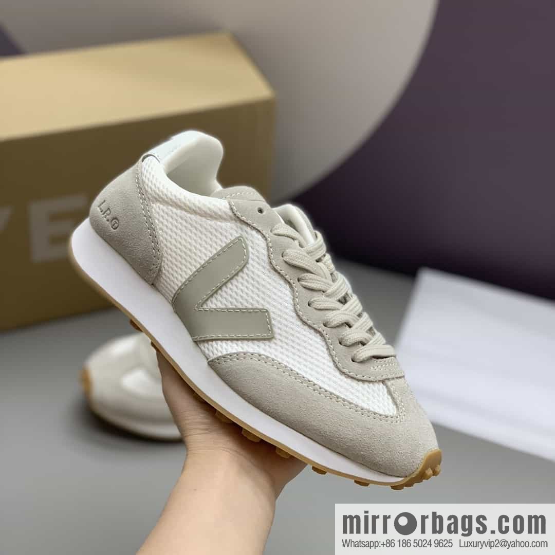 VEJA His & Hers Vintage Forrest Gump Shoes