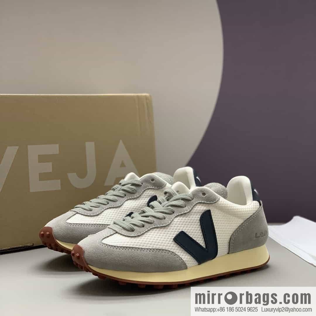 VEJA His & Hers Vintage Forrest Gump Shoes
