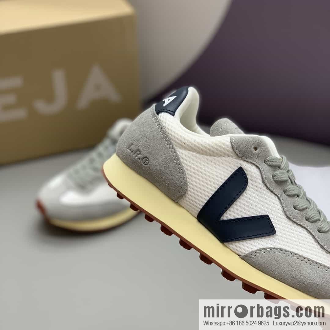 VEJA His & Hers Vintage Forrest Gump Shoes