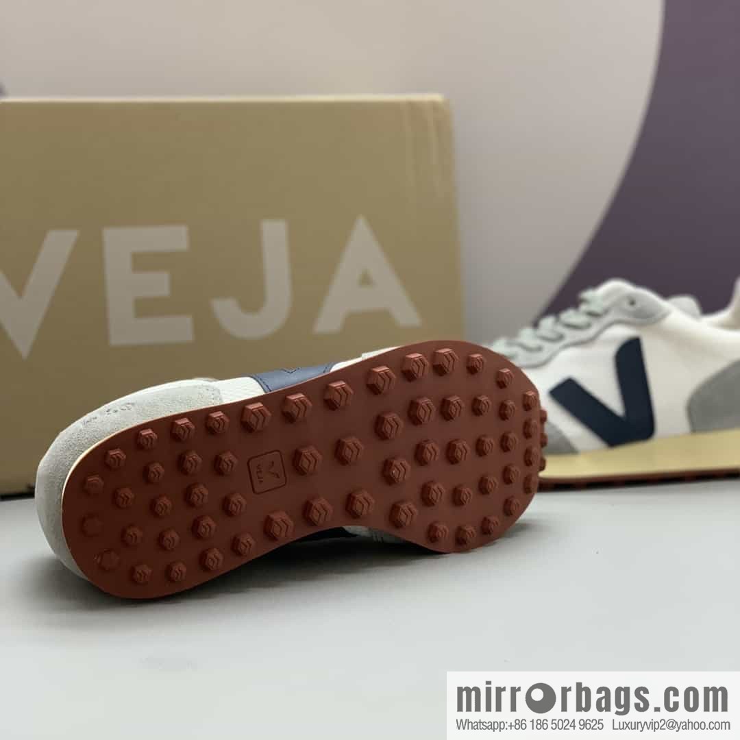 VEJA His & Hers Vintage Forrest Gump Shoes