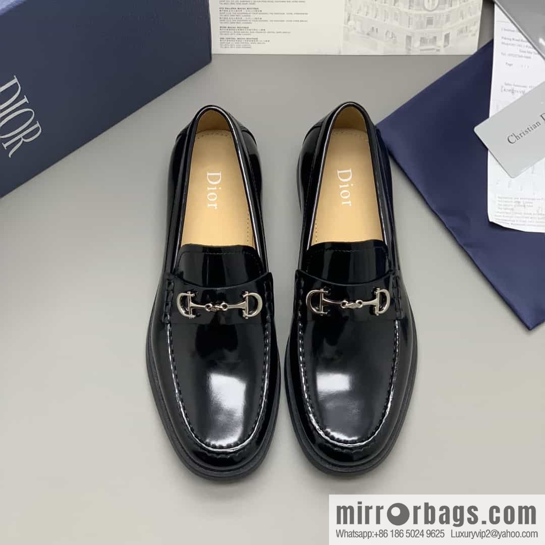 DIOR Dior men's loafers crafted in black smooth cow leather (fabric)