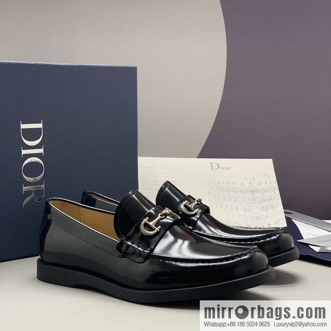 DIOR Dior men's loafers crafted in black smooth cow leather (fabric)