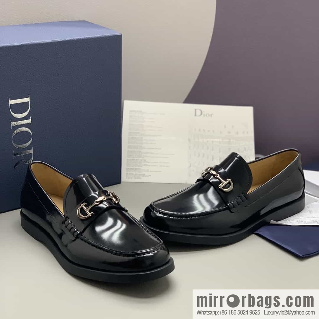 DIOR Dior men's loafers crafted in black smooth cow leather (fabric)