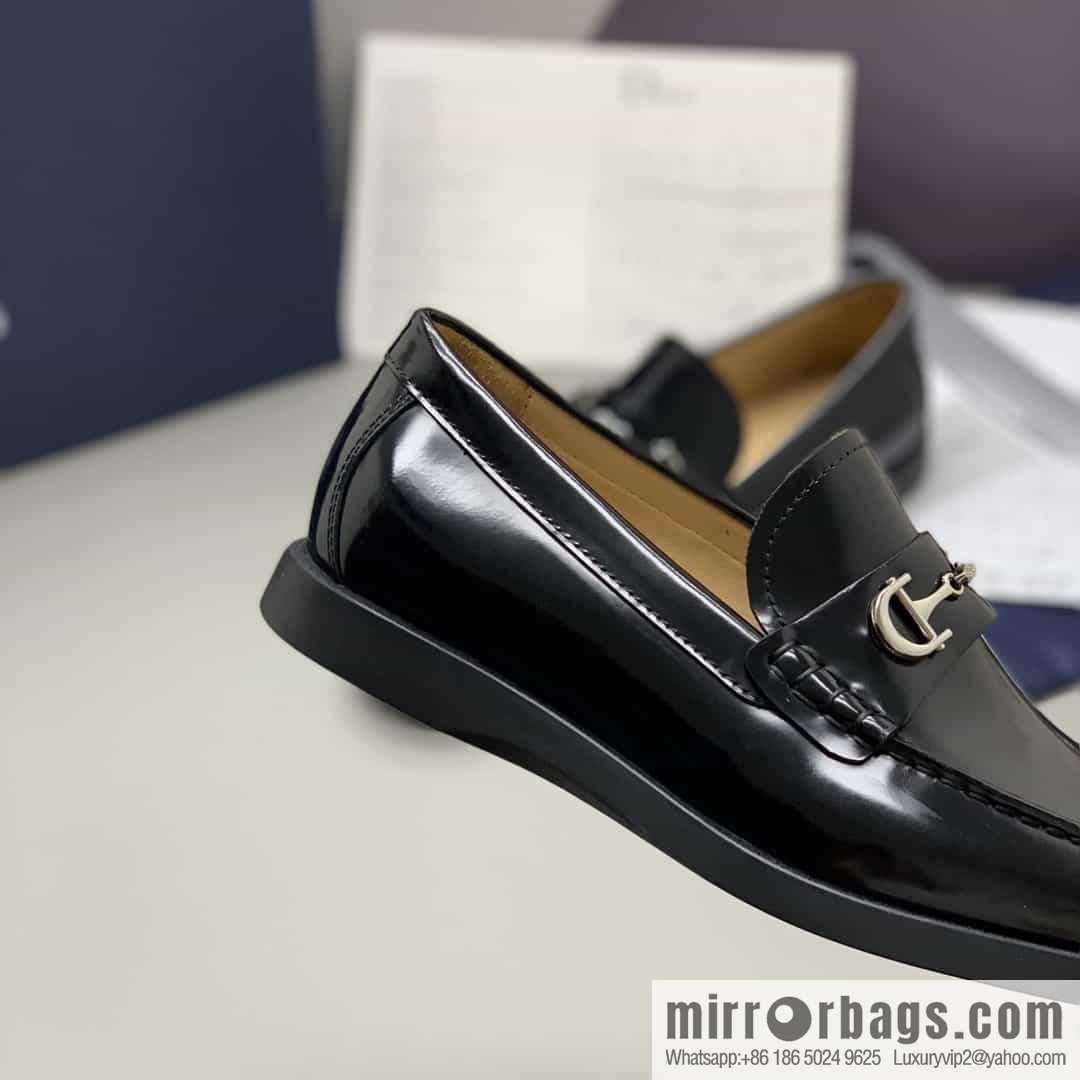 DIOR Dior men's loafers crafted in black smooth cow leather (fabric)
